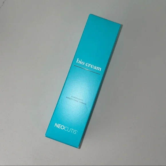 NEOCUTIS BIO CREAM Overnight Smoothing Cream - Picture 2 of 7